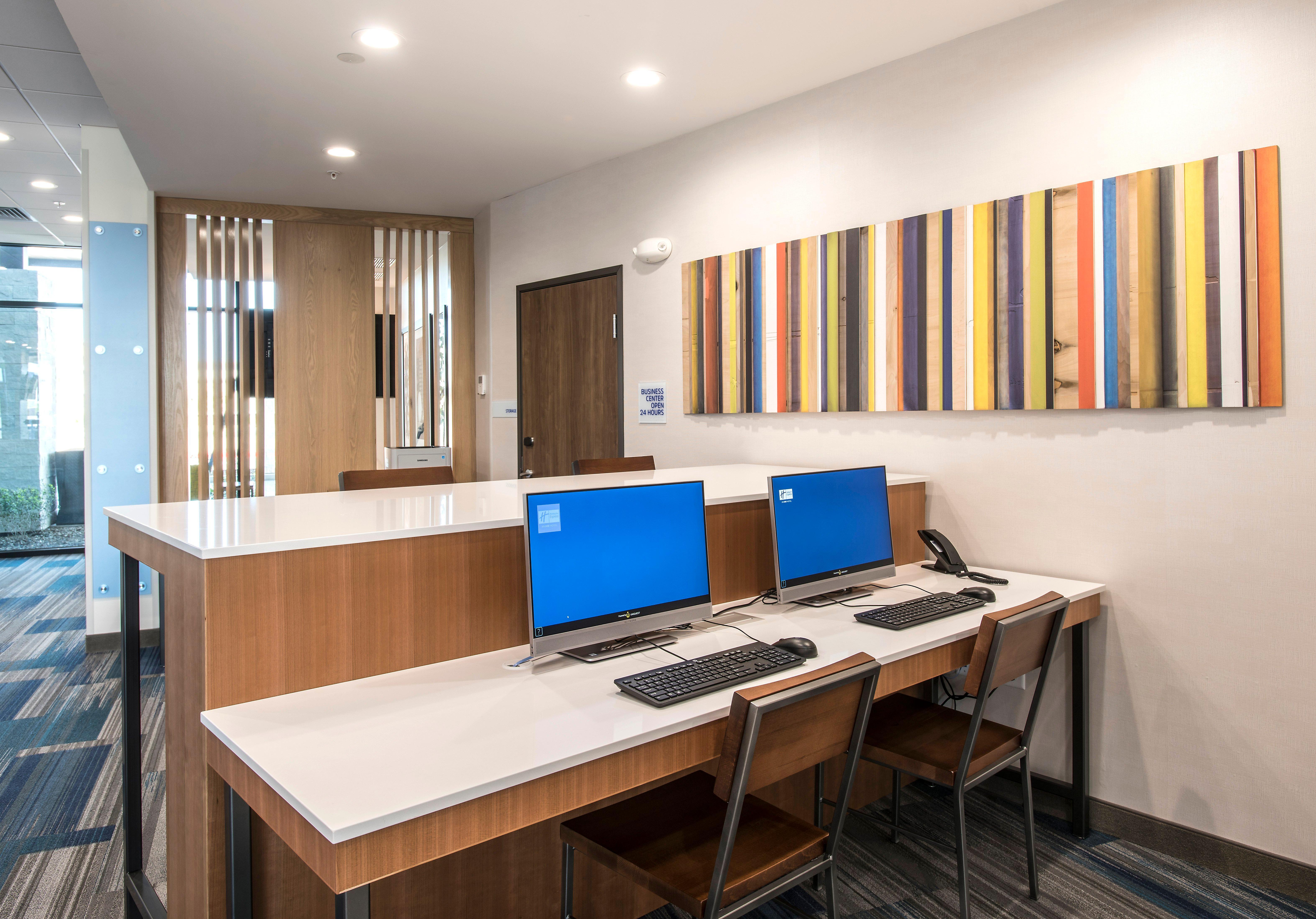 Holiday Inn Express & Suites - Phoenix North - Happy Valley By Ihg Exterior foto